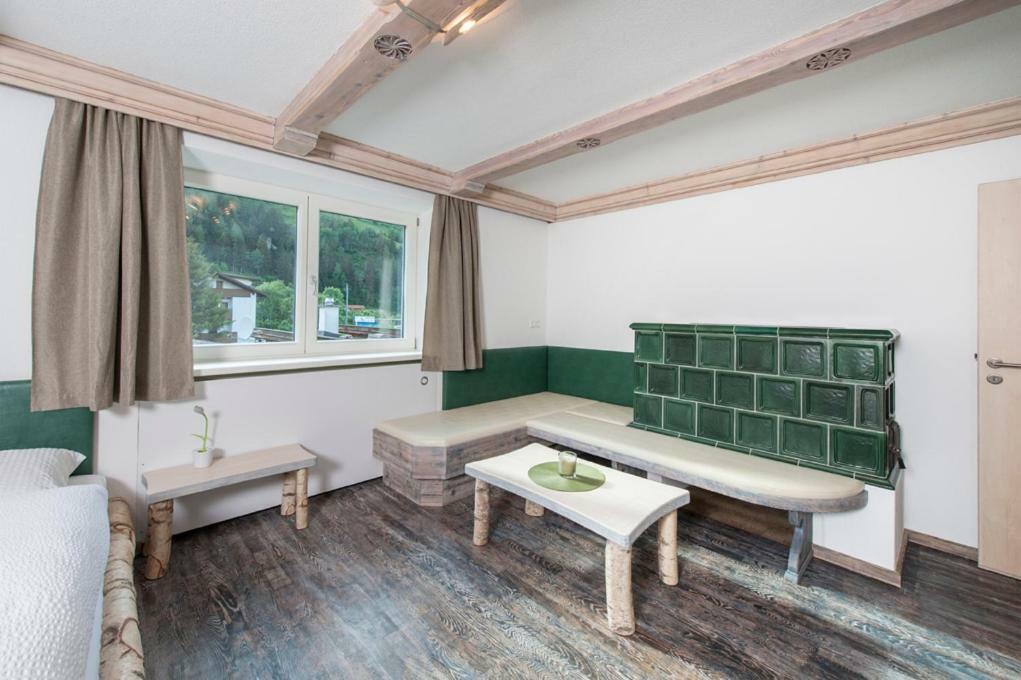 Haus Heiss Apartment Prutz Luaran gambar