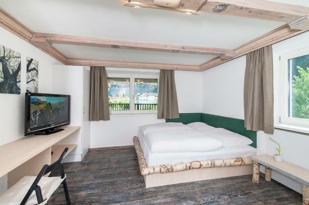 Haus Heiss Apartment Prutz Luaran gambar